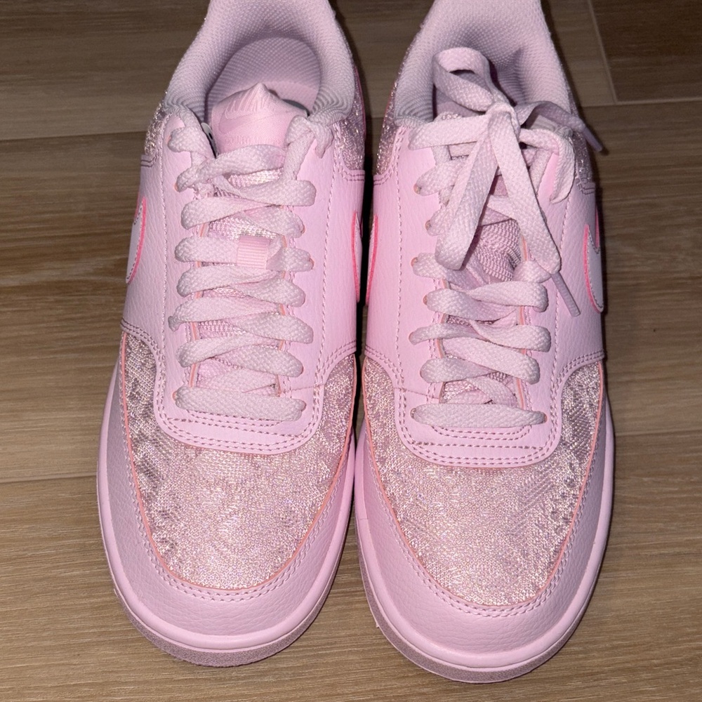 Nike Pink Women's Sneakers